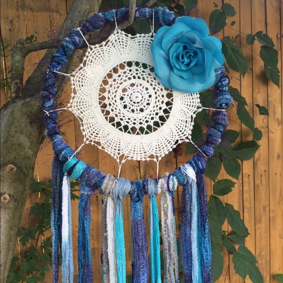 Dreamy blue dreamcatcher💙🌀