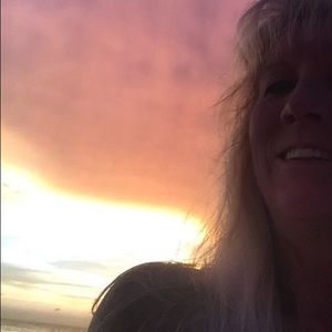 Meet your Posher, Sandi