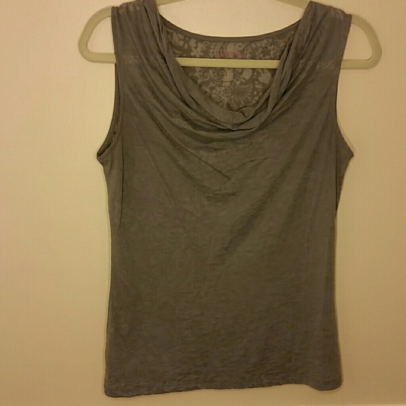 Sleeveless top