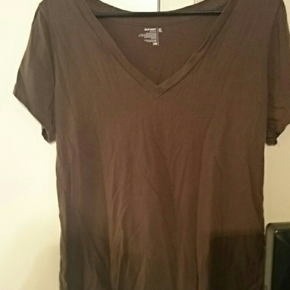 Old Navy brown t shirt