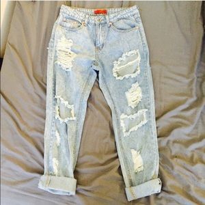 Distressed light wash boyfriend jeans