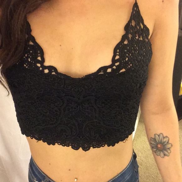 Crop Top - Picture 3 of 4