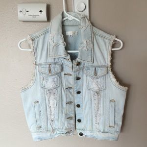 LF  jean vest