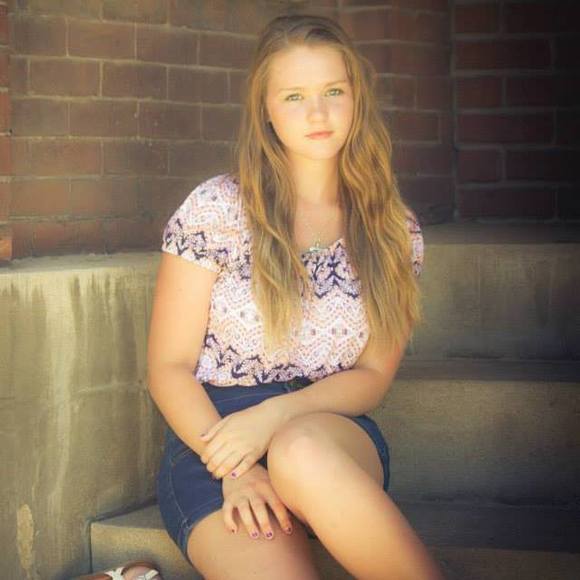 Meet your Posher, Lilly - Picture 1 of 1