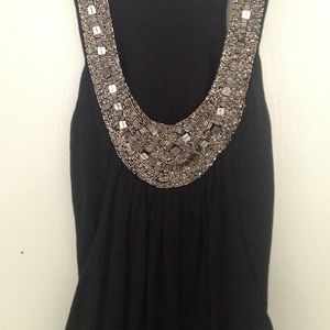 Top with detailed neck