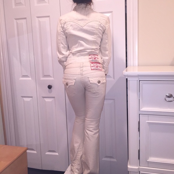 True Religion Brand JEANS (off white) Size 24 - Picture 2 of 4