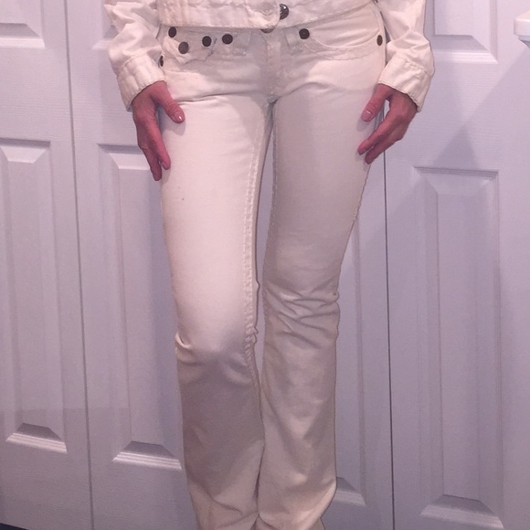 True Religion Brand JEANS (off white) Size 24 - Picture 3 of 4