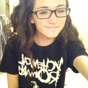 Meet your Posher, Gabby