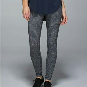 ISO  Lululemon High Times in Coco Pique size 6