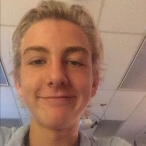 Meet your Posher, Lucas