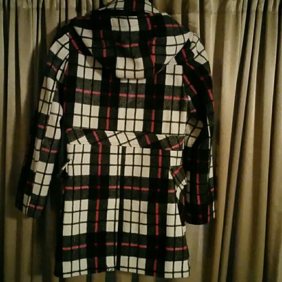 Winter coat - Picture 4 of 4