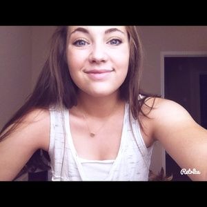 Meet your Posher, Brooklin