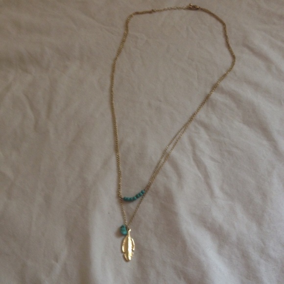 NWOT Necklace