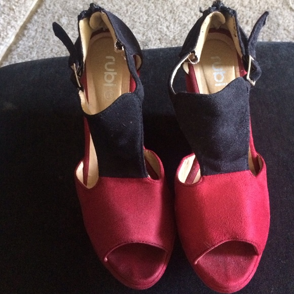 Cute wedges!
