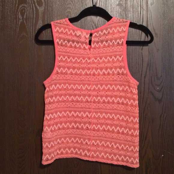 Coral crochet tank - Picture 2 of 4