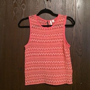 Coral crochet tank