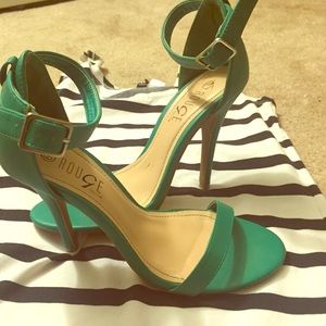 ❗️$14 NoW❗️Rouge Helium open toe heels