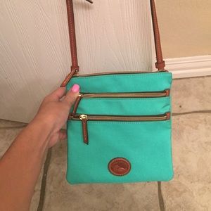 Dooney & bourke cross body