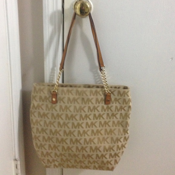 Michael kors handbag$$SOLD$$