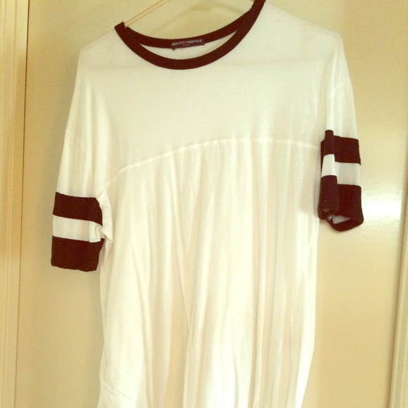 White t shirt