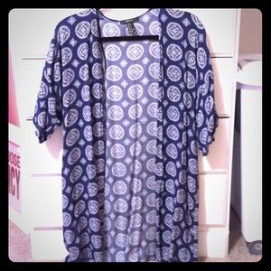 Really cute navy & white kimono!!