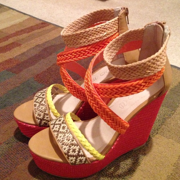 ALDO Shoes - New Aldo sandals
