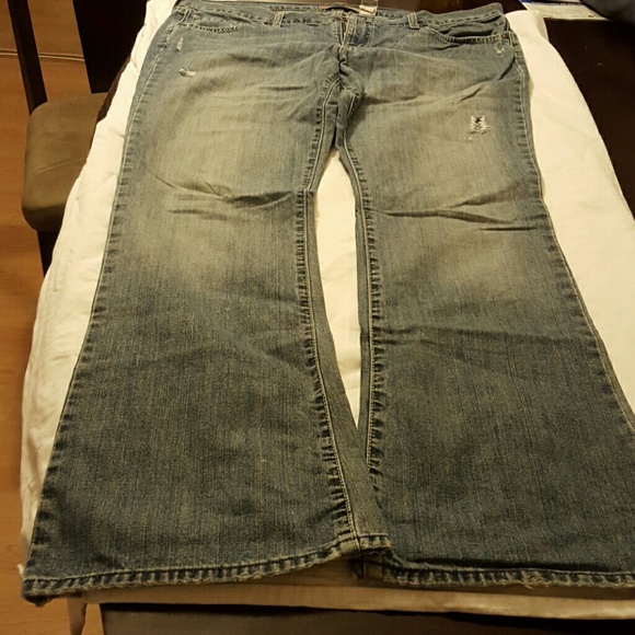 Jeans - Picture 3 of 4
