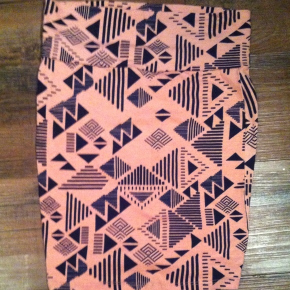 Tribal print pencil skirt