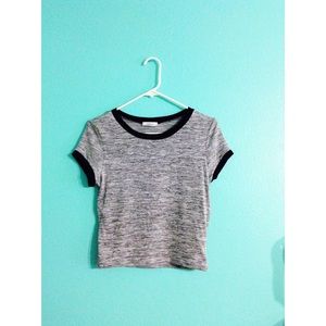 grey crop tee :-)