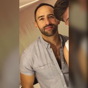 Meet your Posher, Derekryan