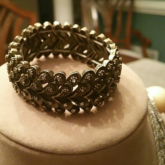 Stretch bracelet