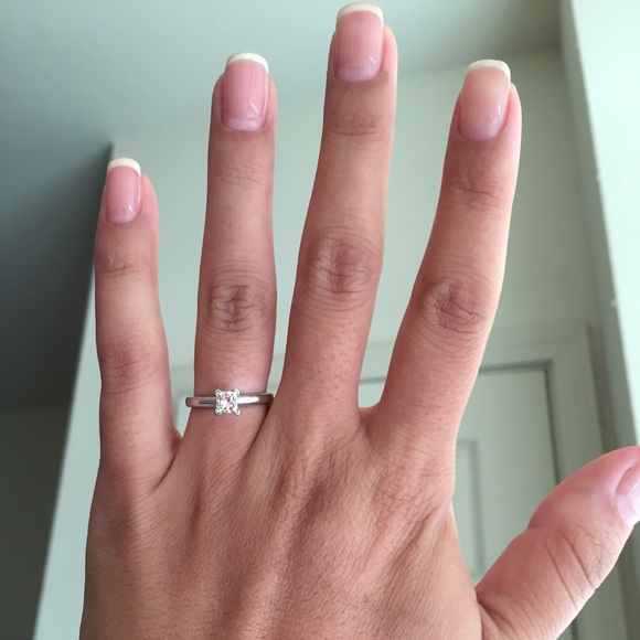 Princess cut diamond ring