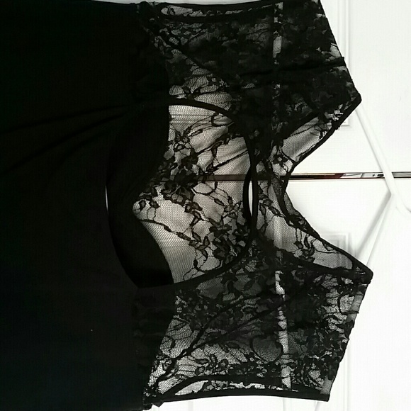 Bebe Dress - Picture 3 of 4