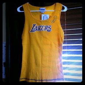 Lakers tank