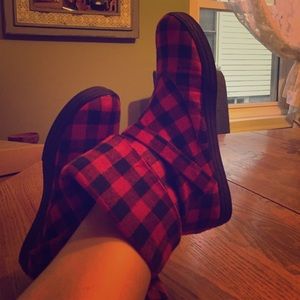Cute comfy plaid boots