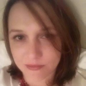Meet your Posher, Faedra