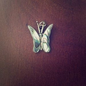 Vintage Abalone Butterfly Pendant 💕