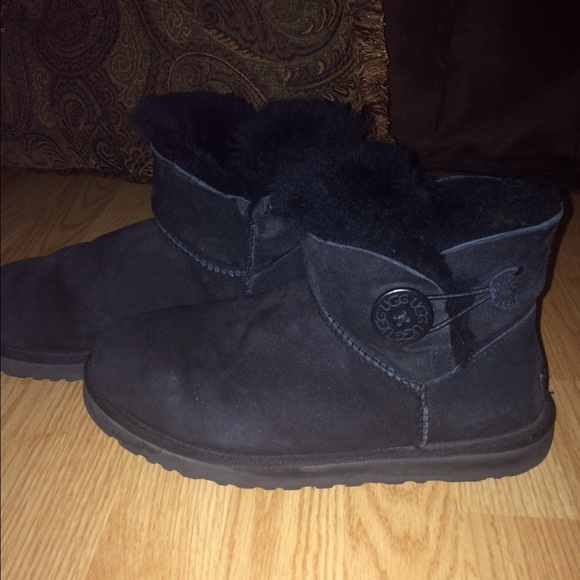 Black bootie UGGS