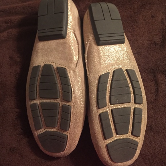 Gold Soft Leather Hush Puppies - Picture 2 of 4