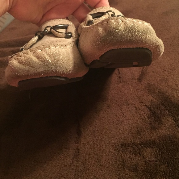 Gold Soft Leather Hush Puppies - Picture 3 of 4