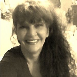 Meet your Posher, Lynn