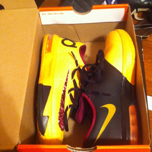 KD VI