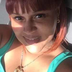 Meet your Posher, Genia