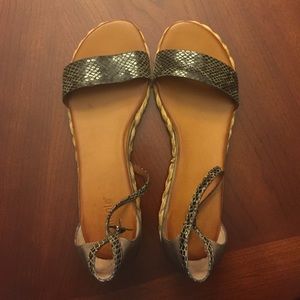 Nicole sandals