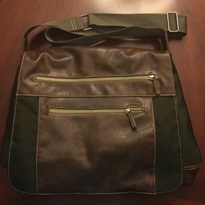 Tokyobay messenger bag.