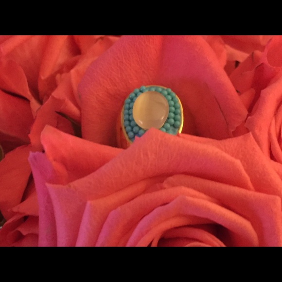 Gold Turquoise ring - Picture 2 of 2