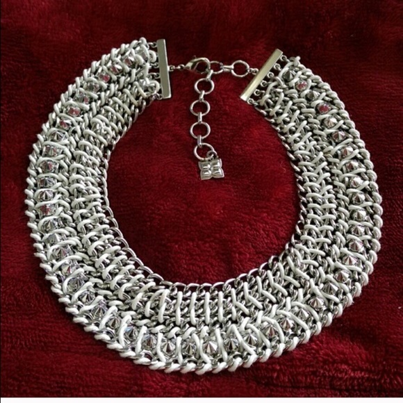 Studded chain necklace