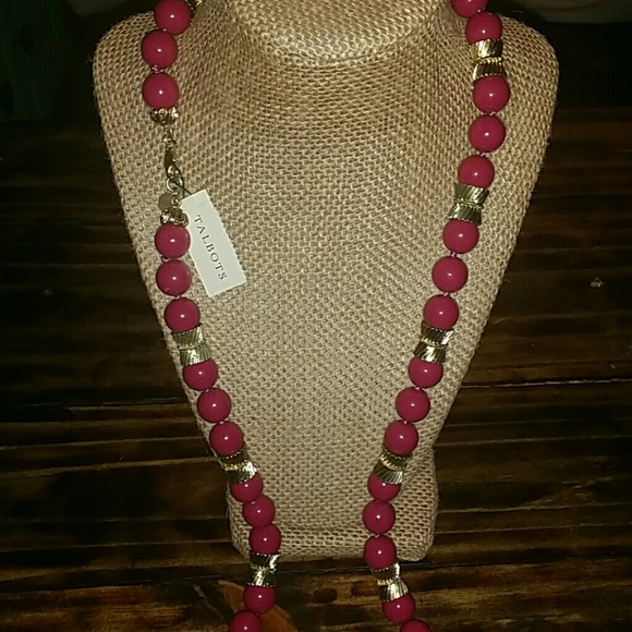 Beautiful pink and gold chunky neclace
