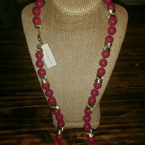 Beautiful pink and gold chunky neclace