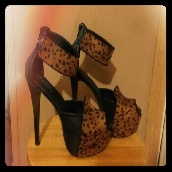 Shoe Republica Heels